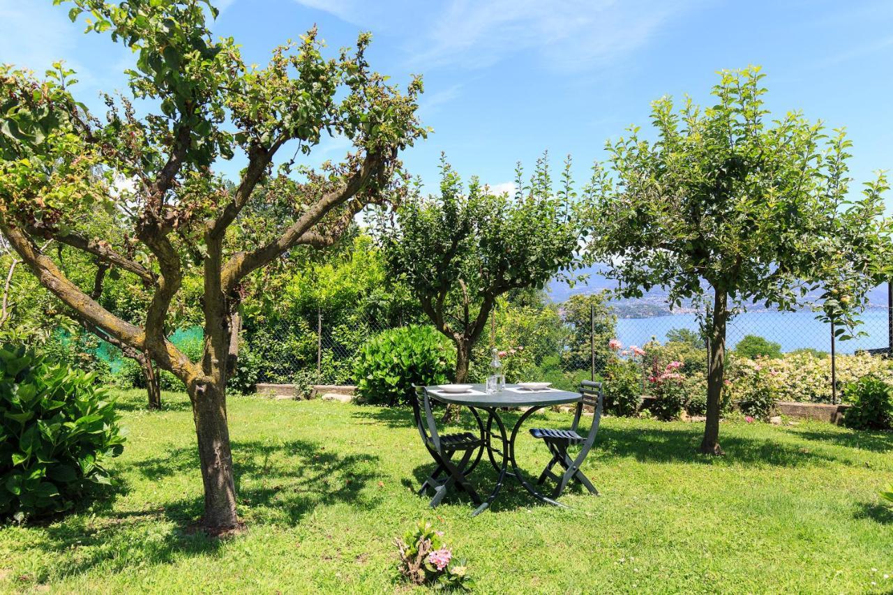 Casa Lilla - Lakeview Large Apartments With Garden Above Stresa Dış mekan fotoğraf